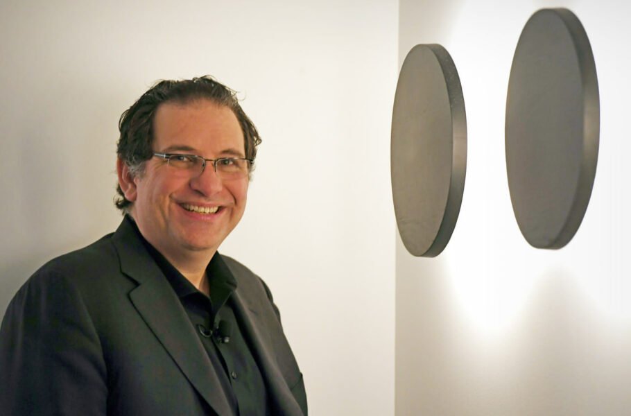 «کوین میتنیک»، هکر مشهور آمریکایی در سن ۵۹ سالگی درگذشت