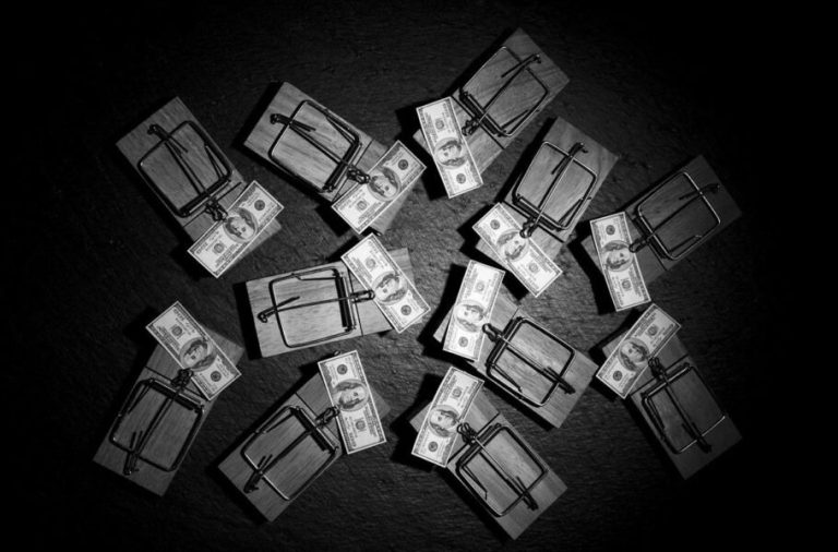 آیا رقبای ایکس میتوانند در آینده گرفتار تله کسب درآمد نشوند؟