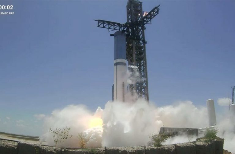 استارشیپ با انجام آزمایش احتراق ایستا، به دومین پرواز مداری خود نزدیک‌تر شد [تماشا کنید]