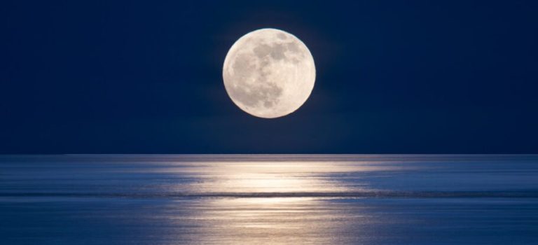 دانشمندان به پاسخ این سوال نزدیک میشوند: ساختار درونی ماه از چه چیزی ساخته شده است؟