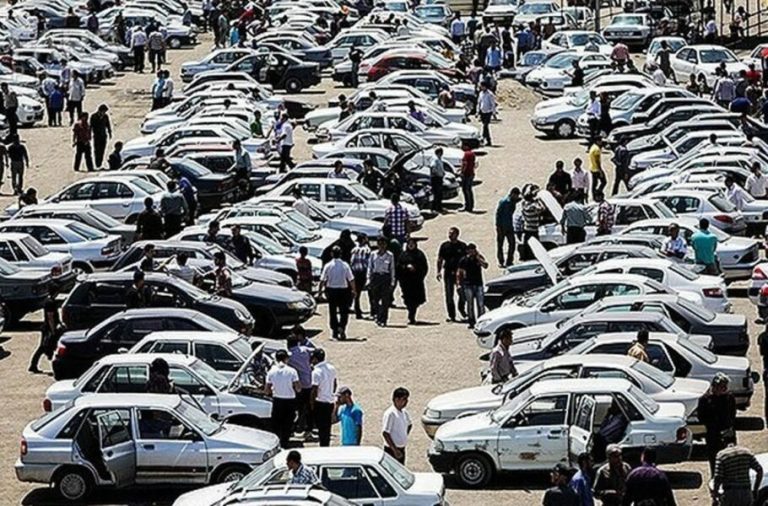 نبرد لفظی بر سر آزادسازی قیمت خودرو ادامه دارد