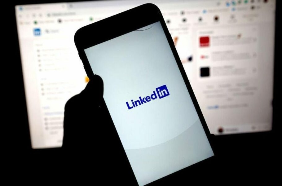 گزارش لینکدین درباره هوش مصنوعی؛ افزایش 21 برابری تعداد آگهی‌های استخدام مرتبط با AI