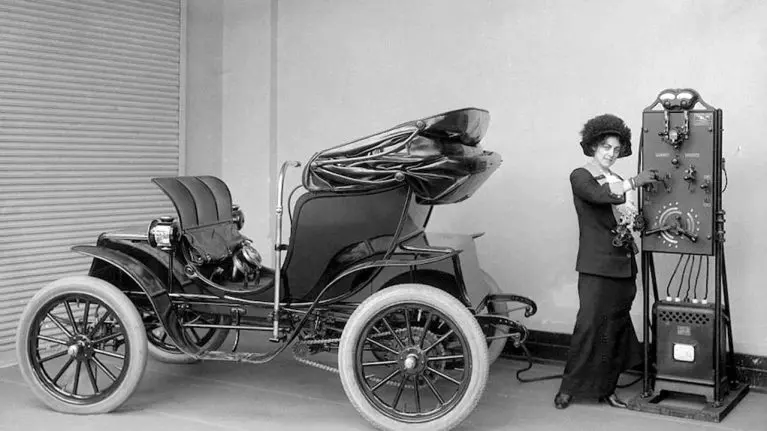 تاریخچه خودروهای برقی، از ۱۸۳۰ تا قرن بیستم