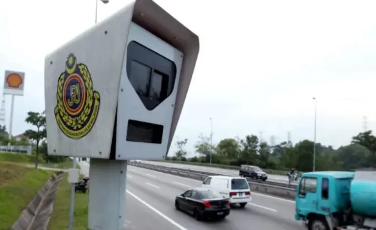 جدال حقوقی راننده خودرو و پلیس آمریکا درباره دوربین‌های سرعت!