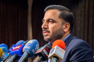 وزیر ارتباطات: کاهش سرعت اینترنت در ساعات بامدادی روزهای آینده ادامه خواهد داشت