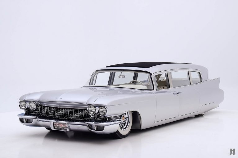 نعش‌کشی برای زنده‌ها!