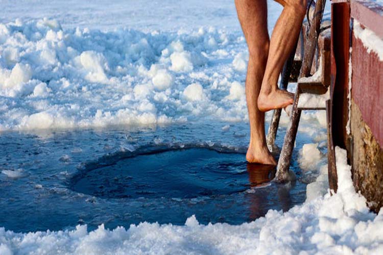 فواید حمام یخ برای سلامت روان