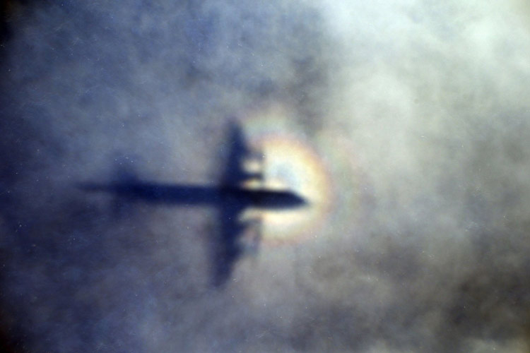 معمای هواپیمای  MH370 مالزیایی