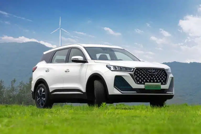 تیگو 7 پرو پلاگین هیبرید: پادشاه سبز شهر و جنگل