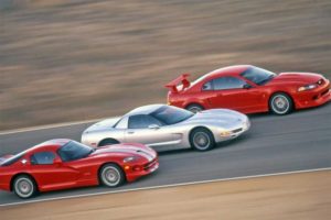 یادی از گذشته، نبرد موستانگ کبرا R، کوروت Z06 و وایپر ACR سال 2001