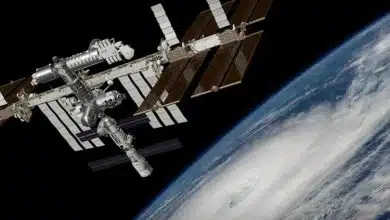 صد تکه شدن ماهواره روسی فضانوردان را به پناهگاه فرستاد