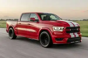 معرفی هنسی ماموت 400، آخرین رم 1500 با پیشرانه V8 و رنگ‌های وایپر