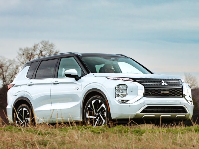 مقایسه و تفاوت های انواع تیپ های میتسوبیشی اوتلندر وارداتی (H,M,L line)