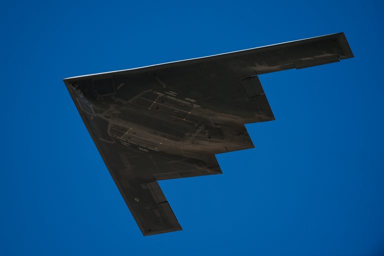 بمب‌افکن B-2 اسپیریت: همه‌چیز درباره شبح رادارگریز آمریکا در سال 2025