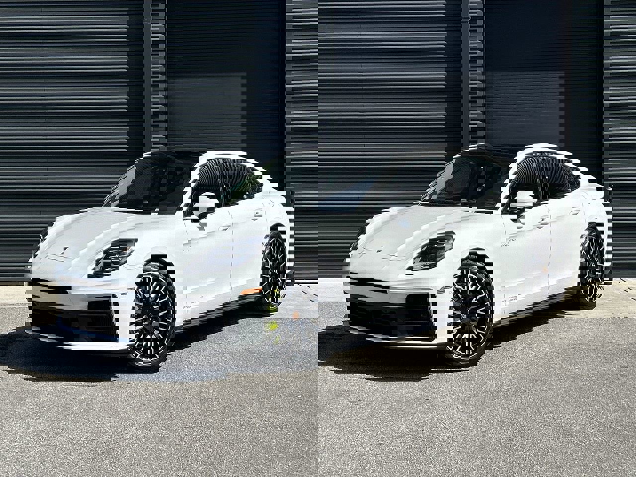 New 2025 Porsche Panamera 4 E-Hybrid