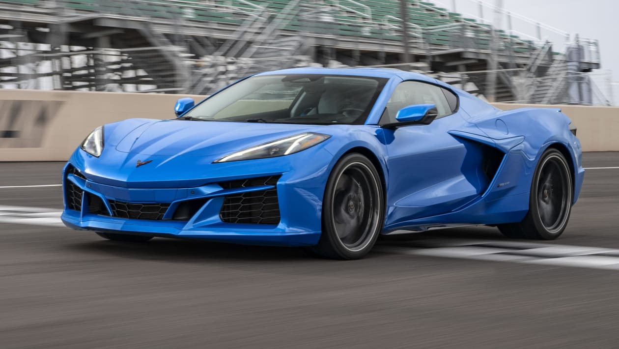 بهترین خودروهای هیبرید برای رانندگی اسپرت؛ از بنز تا پورشه و کوروت