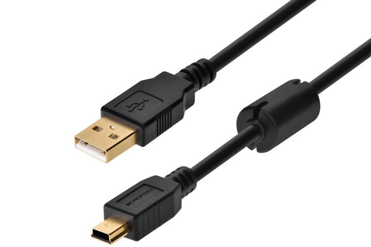 سفری به تاریخچه USB Mini-B: کانکتوری که انقلاب دیجیتال را تسریع کرد!