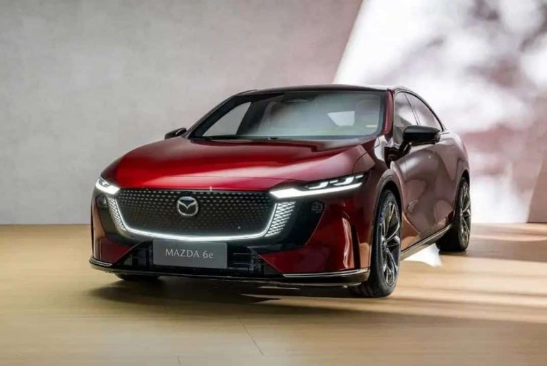 ورود رسمی مزدا 6e؛ سدان برقی مزدا برای بازار جهانی از خط تولید چین خارج شد