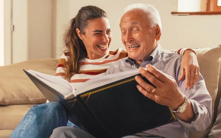 چگونه خاطرات به بهبود وضعیت روانی و شناختی کمک میکند؟
