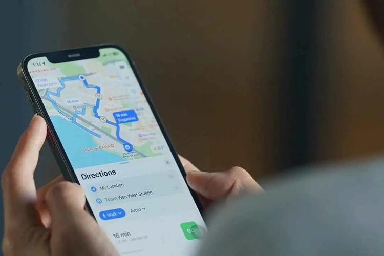 آموزش گام‌به‌گام پیدا کردن ماشین در پارکینگ‌های بزرگ با Google Maps در اندروید و iOS