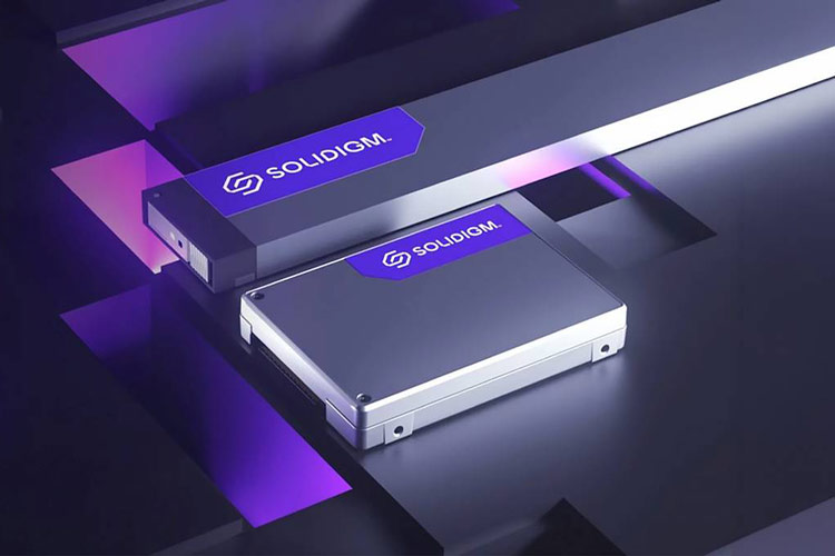 معرفی بزرگ‌ترین SSD جهان: Solidigm D5-P5336 با ظرفیت ۱۲۲.۸۸ ترابایت
