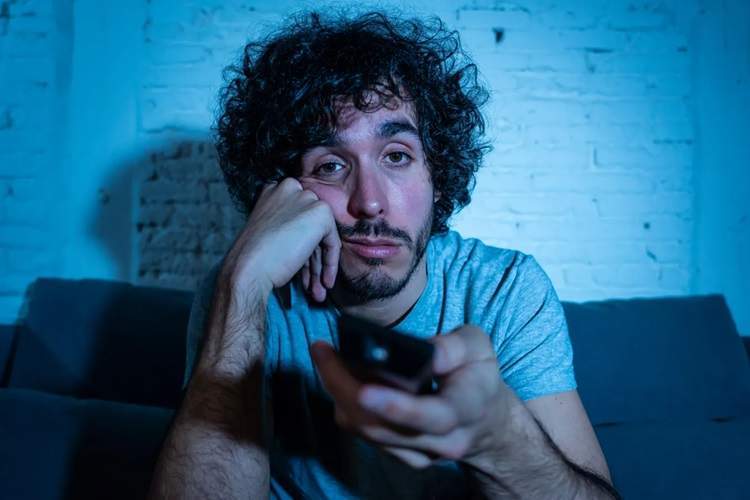 چرا احساس کسالت می‌تواند برای مغز شما مفید باشد؟