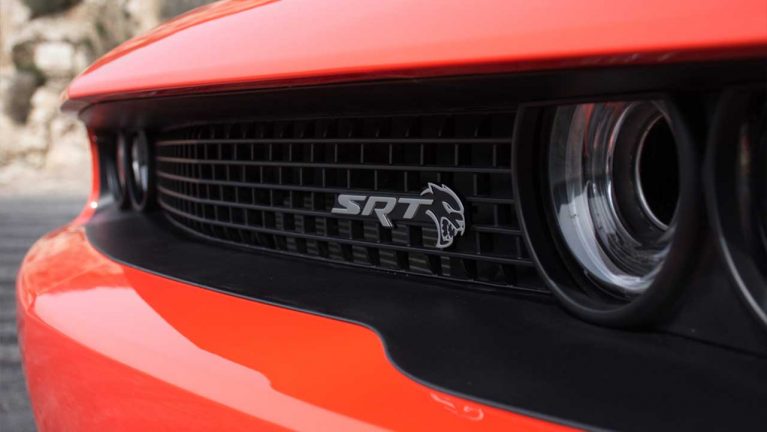 SRT بازمیگردد، غرش دوباره V8 همی در خودروهای دوج، رم و جیپ
