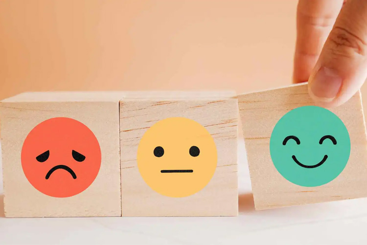 آیا خوش‌بینی بیش‌ازحد می‌تواند نشانه آلزایمر باشد؟