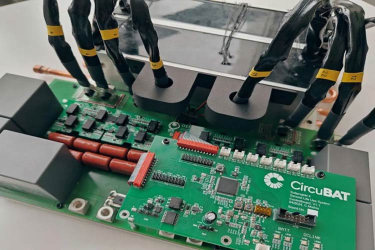 ربات‌های سوئیسی جان تازه‌ای به باتری‌های برقی می‌دهند