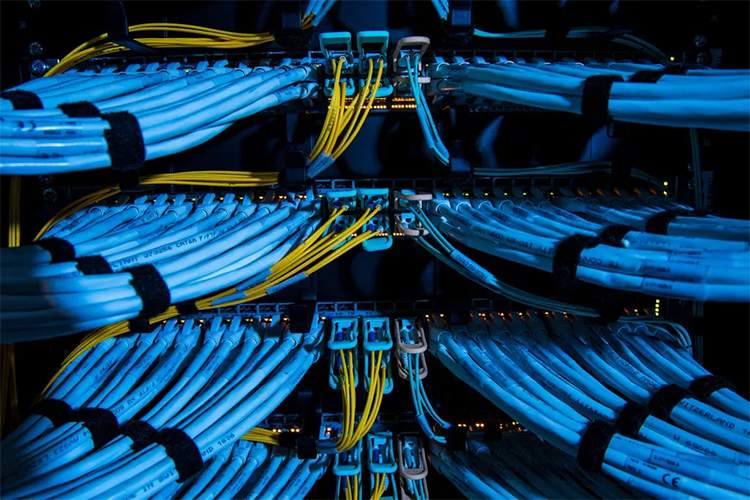 سرمایهگذاری در مراکز داده از نفت پیشی گرفت؛ اقتصاد دیجیتال جهان دگرگون شد