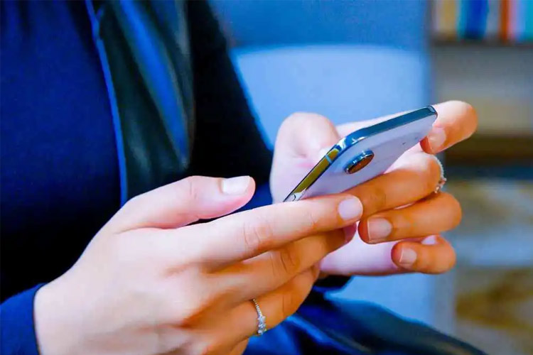 فروش ضعیف آیفون ایر، اپل را از عرضه نسل دوم منصرف کرد