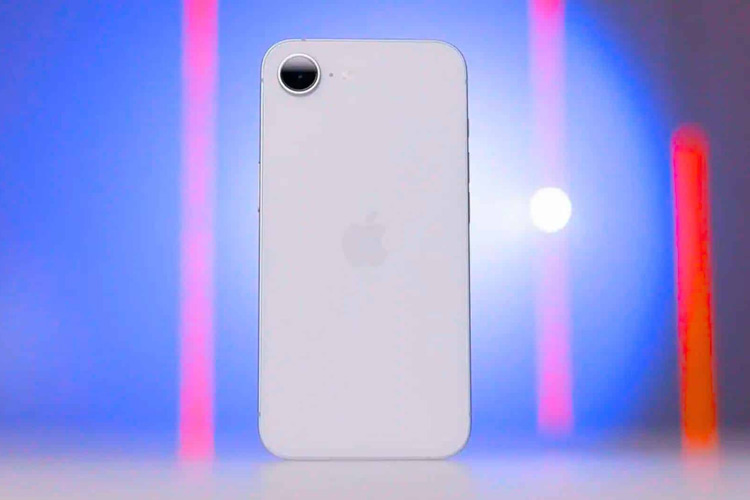 آیفون ۱۷e؛ استراتژی هوشمندانه اپل برای تسخیر بازار میانرده