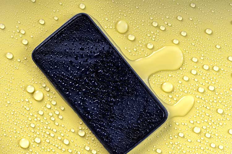 رتبهبندی IP چیست و تا چه حد از گوشی شما در برابر آب و گرد و غبار محافظت میکند؟
