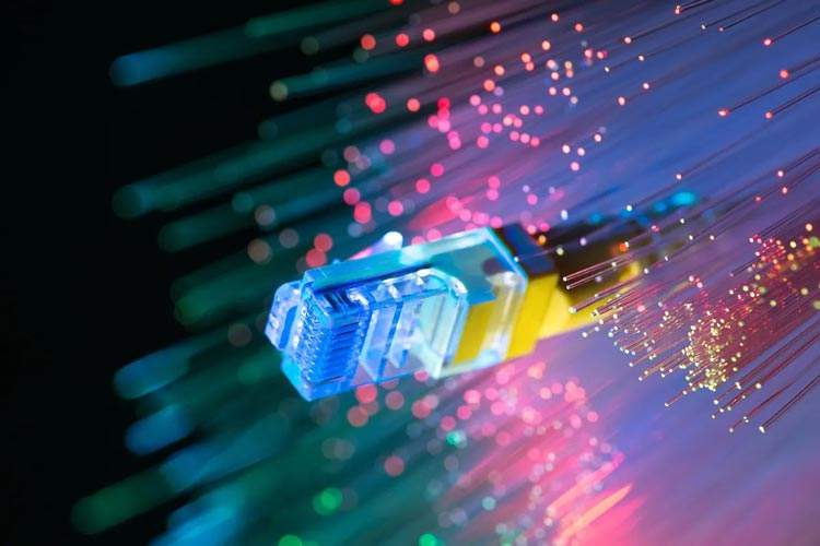 گره فیبر نوری در شهر تهران