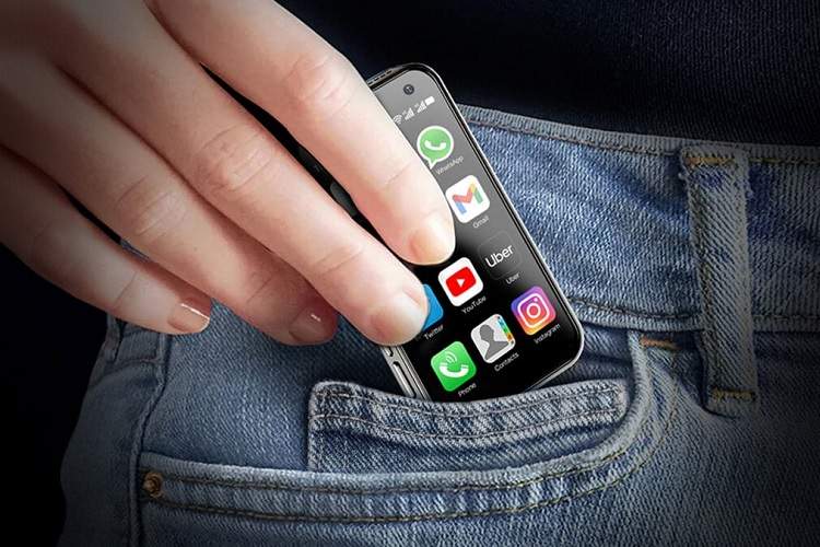 گوشی دوم یا هدیهای خاص؟ NanoPhone همه را شگفتزده میکند