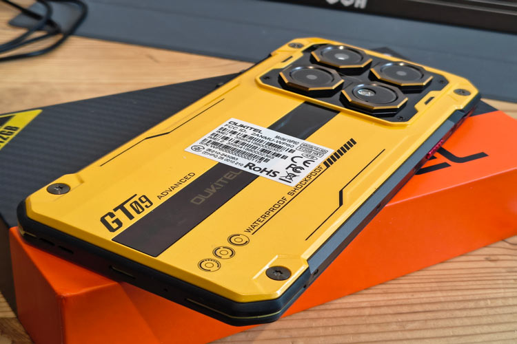 Oukitel WP60: بررسی گوشی مقاوم با باتری غولآسای ۱۰۰۰۰ میلیآمپری