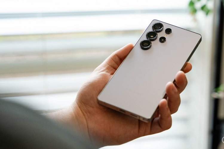 چرا Galaxy S25 Ultra فاصله خود را با سری اقتصادی سامسونگ کم کرد؟